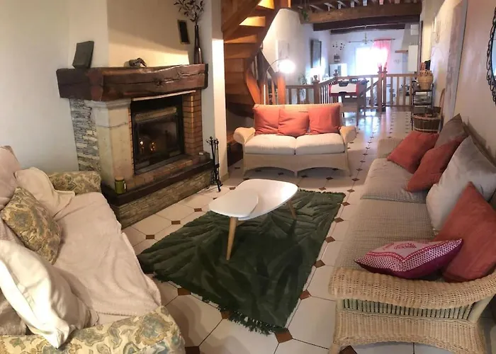 Maison Cosy Et Conviviale, Le B7 Apartman Besset