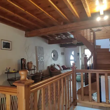 Maison Cosy Et Conviviale, Le B7 아파트 Besset