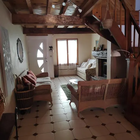 Apartment Maison Cosy Et Conviviale, Le B7 *