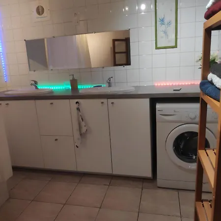 Maison Cosy Et Conviviale, Le B7