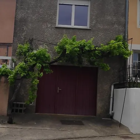 Maison Cosy Et Conviviale, Le B7 아파트 Besset