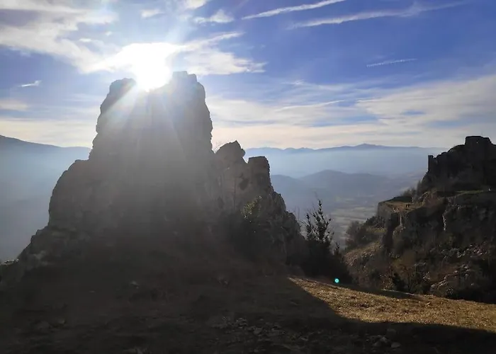 Maison Cosy Et Conviviale, Le B7 *