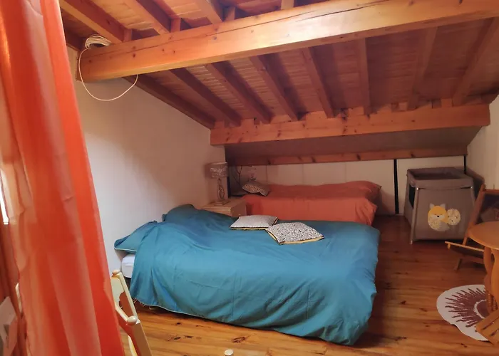 Maison Cosy Et Conviviale, Le B7 *